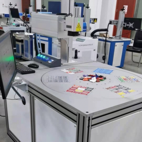 6工位紫外激光打標(biāo)機(jī) 自動旋轉(zhuǎn)自動打標(biāo)