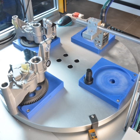 四工位旋轉(zhuǎn)激光打標(biāo)機(jī)-更安全，更環(huán)保